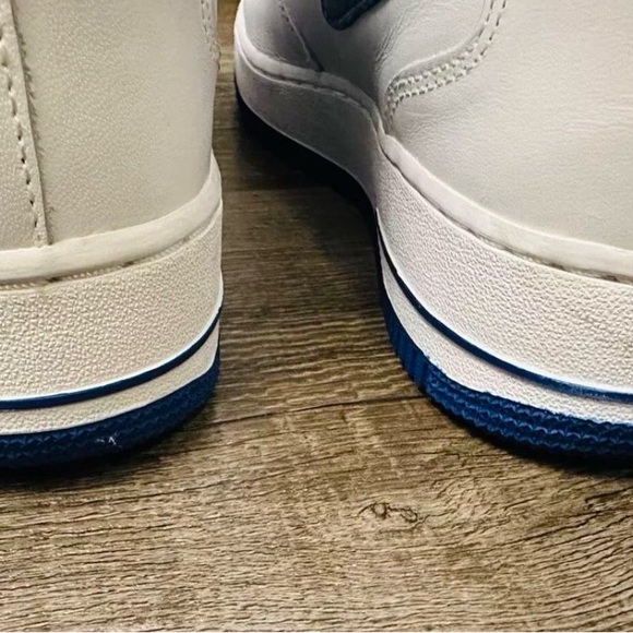 Collectors Item Nike Air Force 1 Mid Men’s Sneakers US 9.5 New Style 306352 141 - Picture 6 of 7